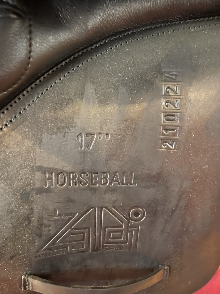 Zaldi Horseball Saddle 17”