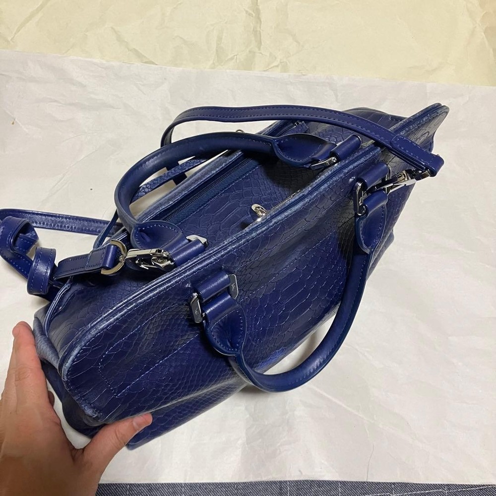 Longchamp Crocodile Embossed Handbag 2way 07a