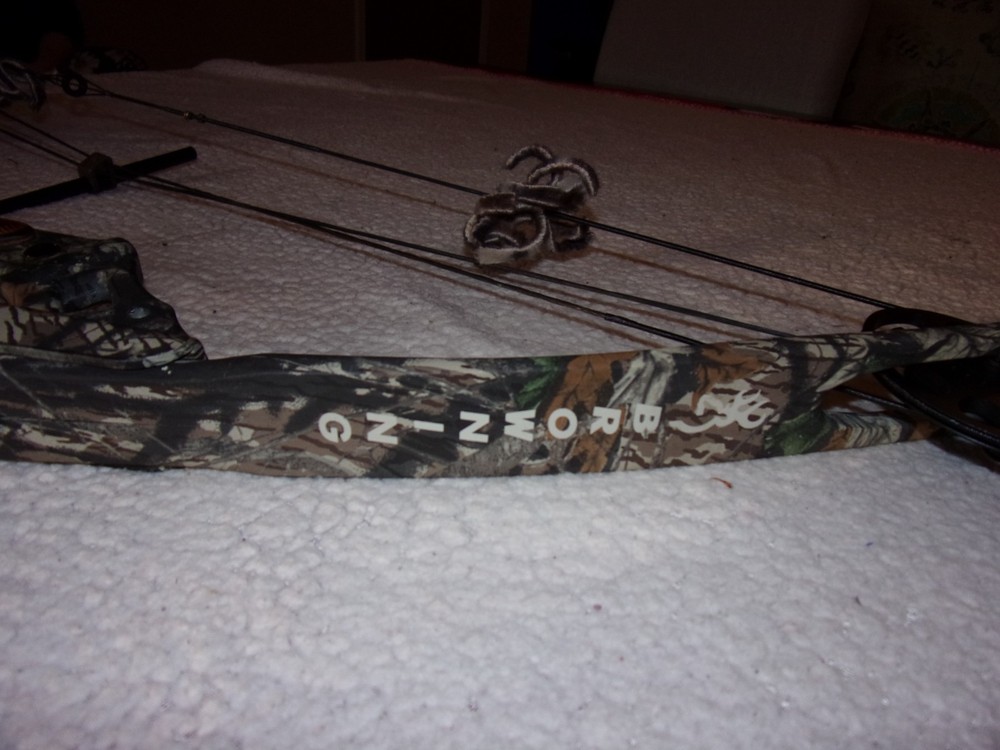 Browning Micro Eclipse Youth Compound Bow