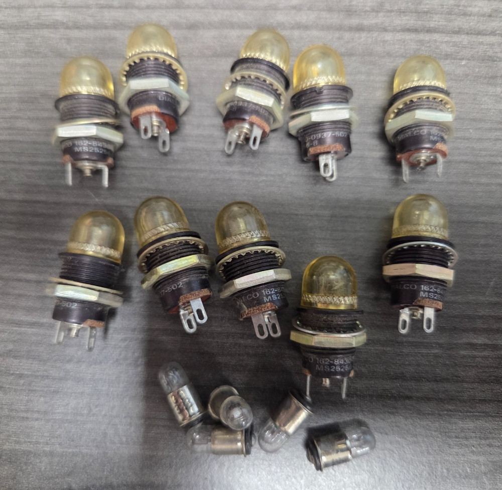10 VINTAGE DIALCO DIALIGHT PANEL LIGHTS  NEW