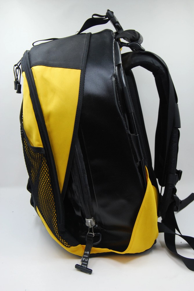 Used LowePro Dry Zone DZ200 (Yellow)
