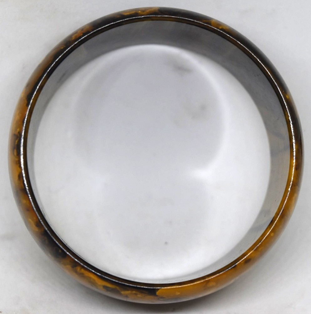 Beautiful Vintage Bakelite Bangle/Bracelet