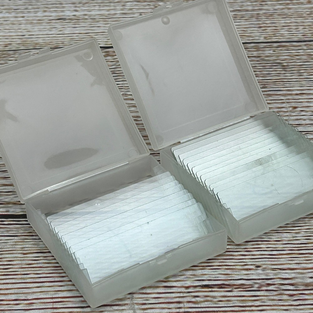 20 Clear Glass Microscope Slides with Protective Plastic Storage Cases 2 Pack