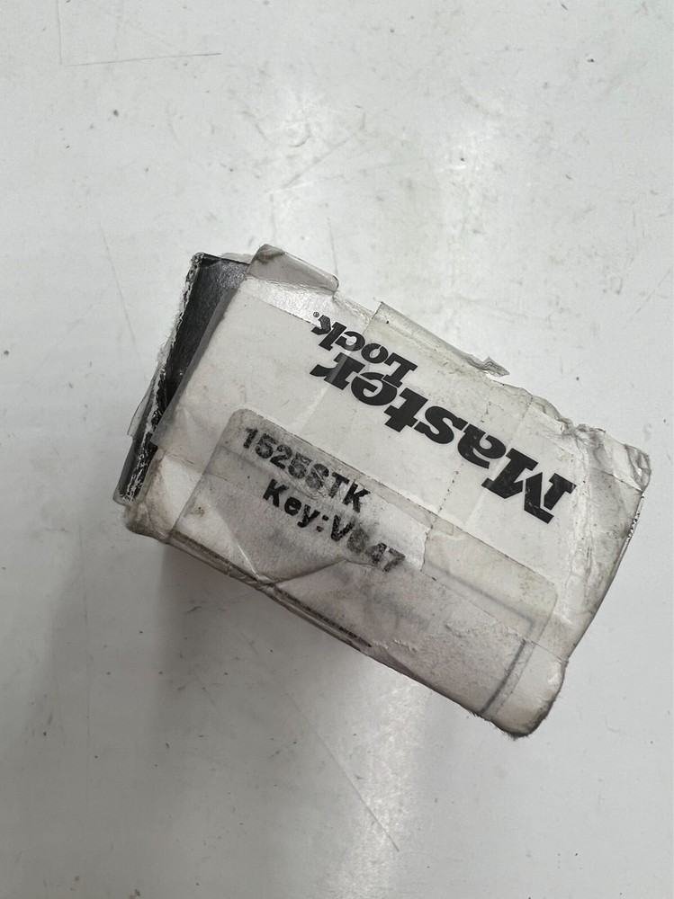 Master Lock Combination Padlock 1525STK, Steel