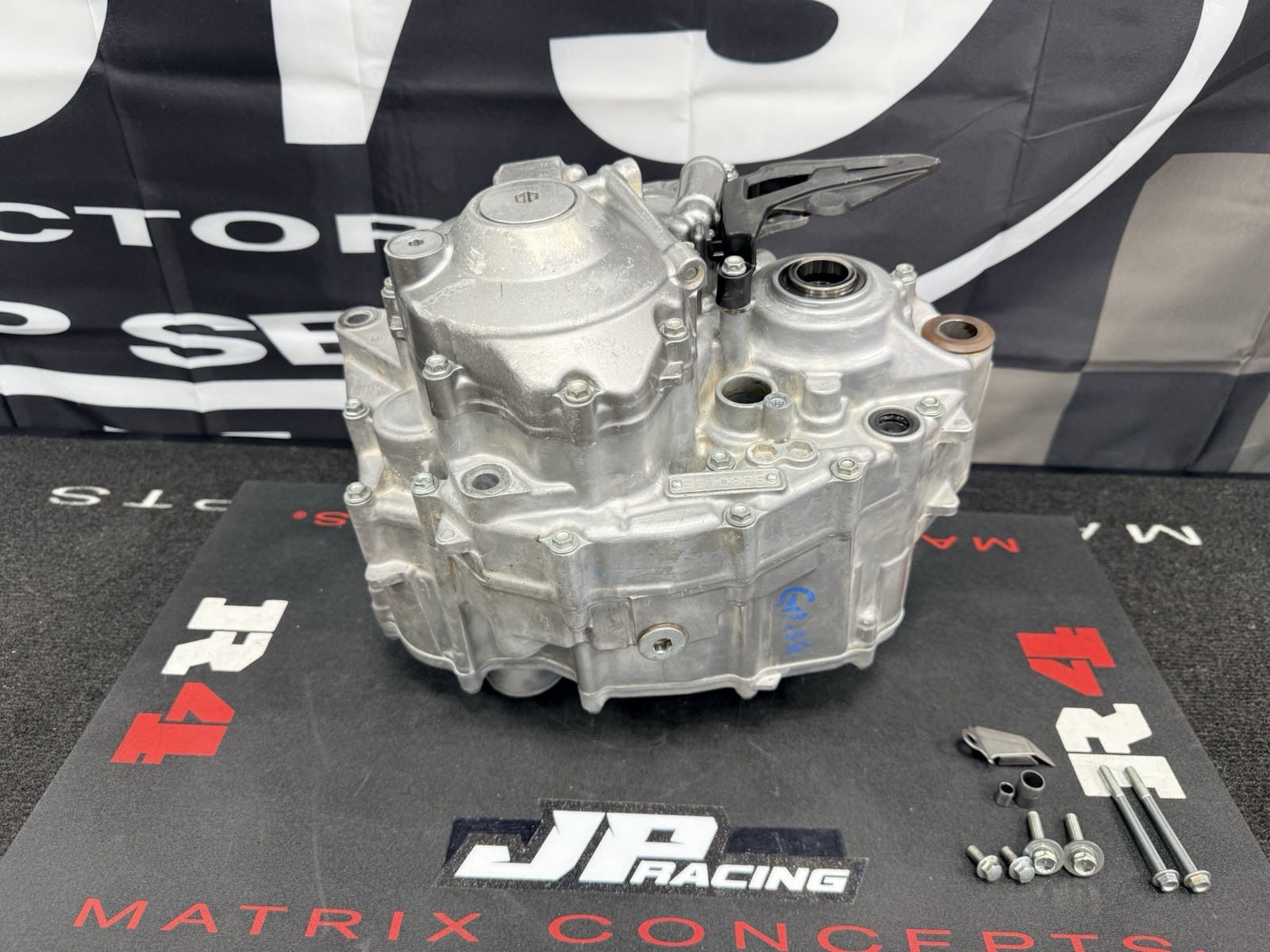 2023 HONDA CRF250R OEM ENGINE CASES LEFT/RIGHT W/COVERS COMPLETE! 11300-K95-AA0