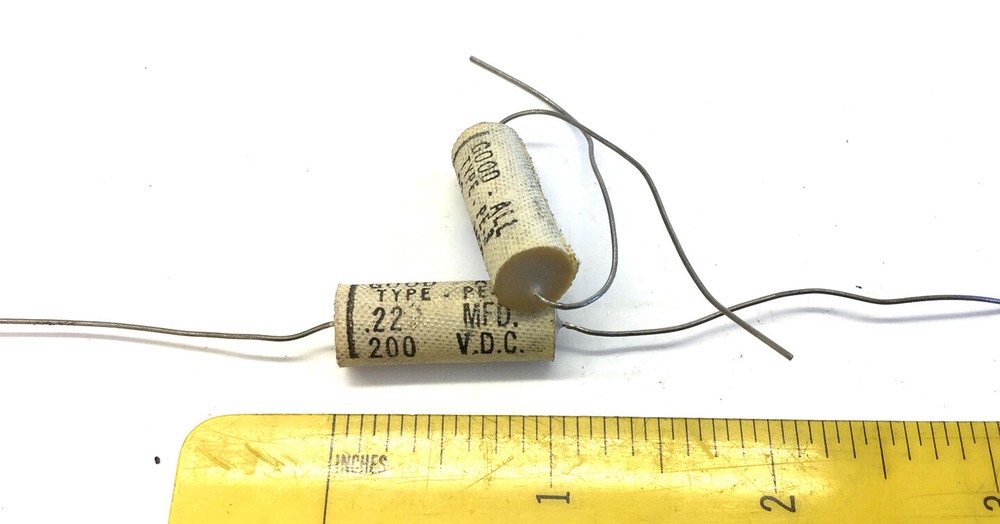 5 NOS Good-All Cloth Wrapped Capacitors .22 uf @ 200 v