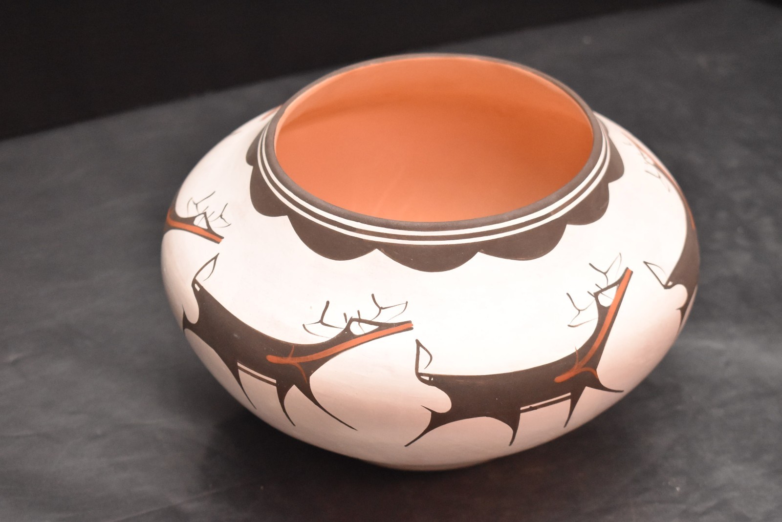 Zuni Pottery Anderson Peynetsa Heartline Deer 7.5" Jar Native American Figural