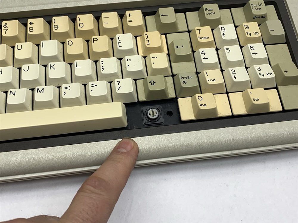 Vintage Compaq Plus Portable Briefcase Computer PC PARTS