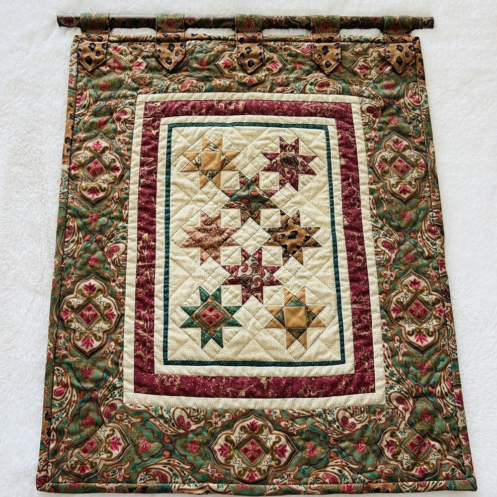 Vintage Handmade Wall Hanging Quilt.