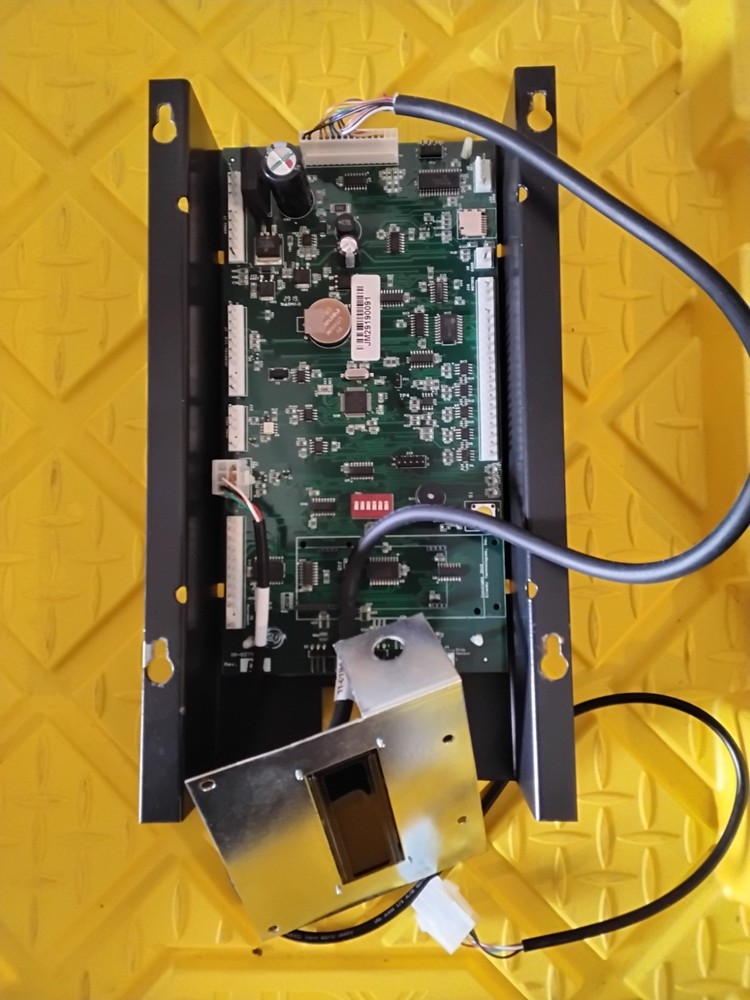 InOne Control Board- USI Snack machine 3085