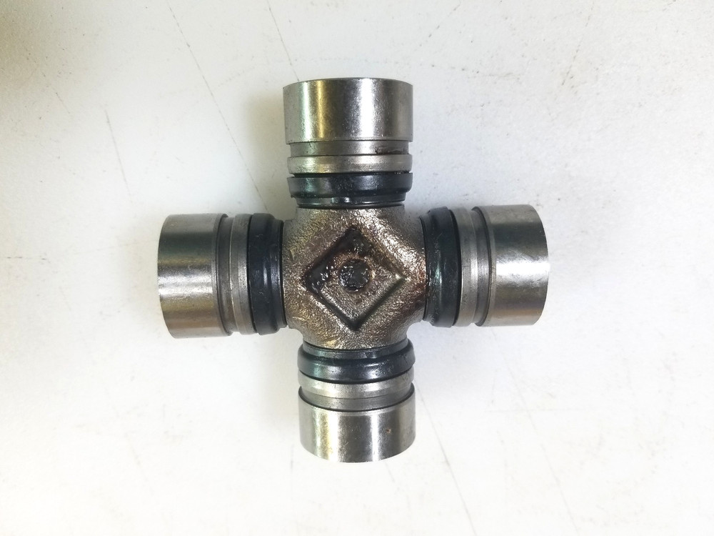 OMC U-Joint / Center Cross Kit 915716
