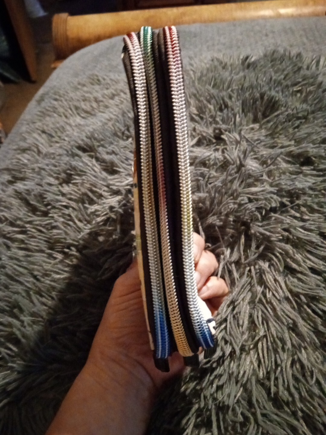 DISNEY WRISTLET TSUM TSUM CELL PHONE BAG CIGARETTES 3 Zippers Wallet CLUTCH NEW