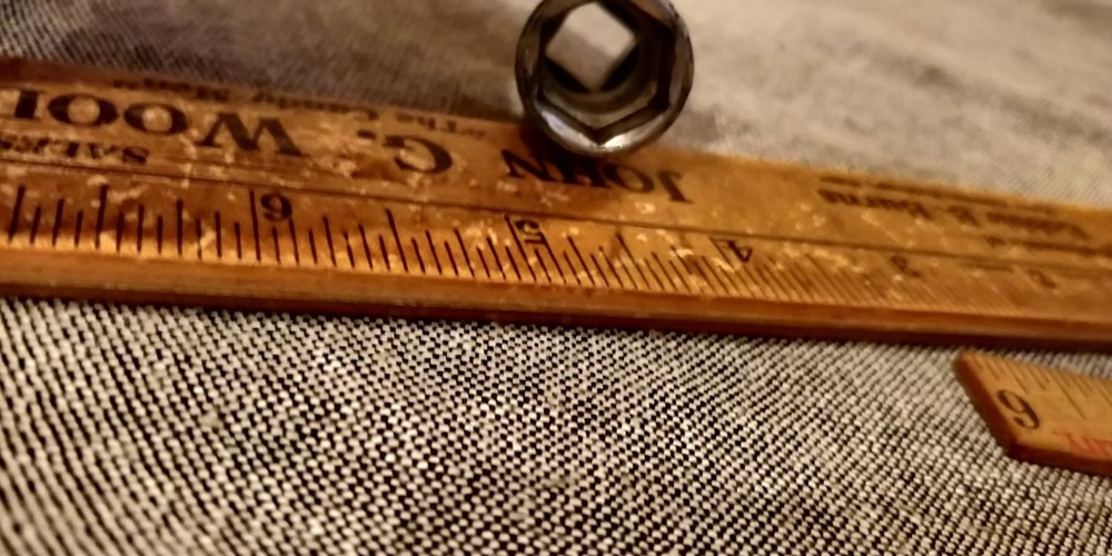 Matco Tools BD186 9/16" 6 Point Semi Deep Well Socket 3/8” drive