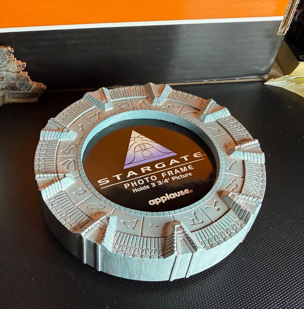 Beautiful Applause Stargate Coverstone Photo Frame 1994 Ultra Rare Item Coolness