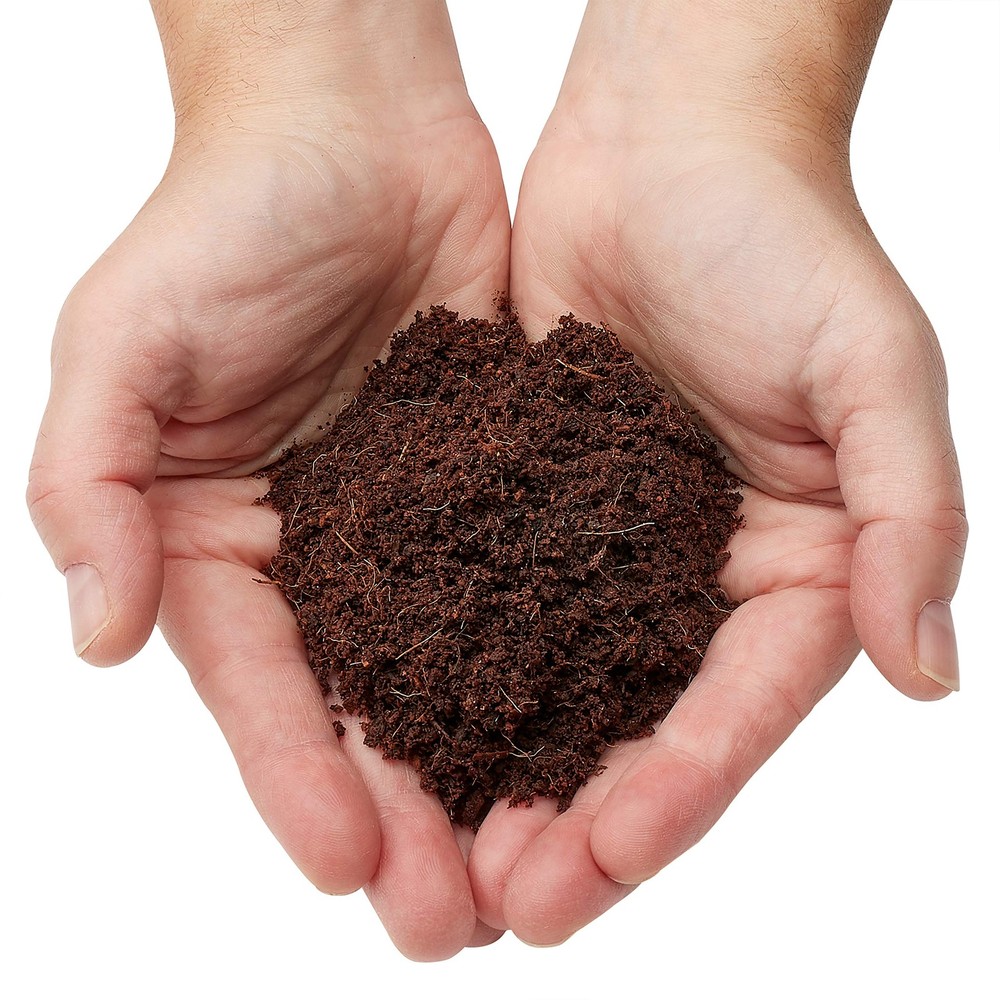 Urban Worm Coco Coir Soil Amendment and Bedding (2)