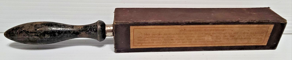 VINTAGE PRE-WAR GERMANY STRAIGHT EDGE RAZOR STROP SHARPENER