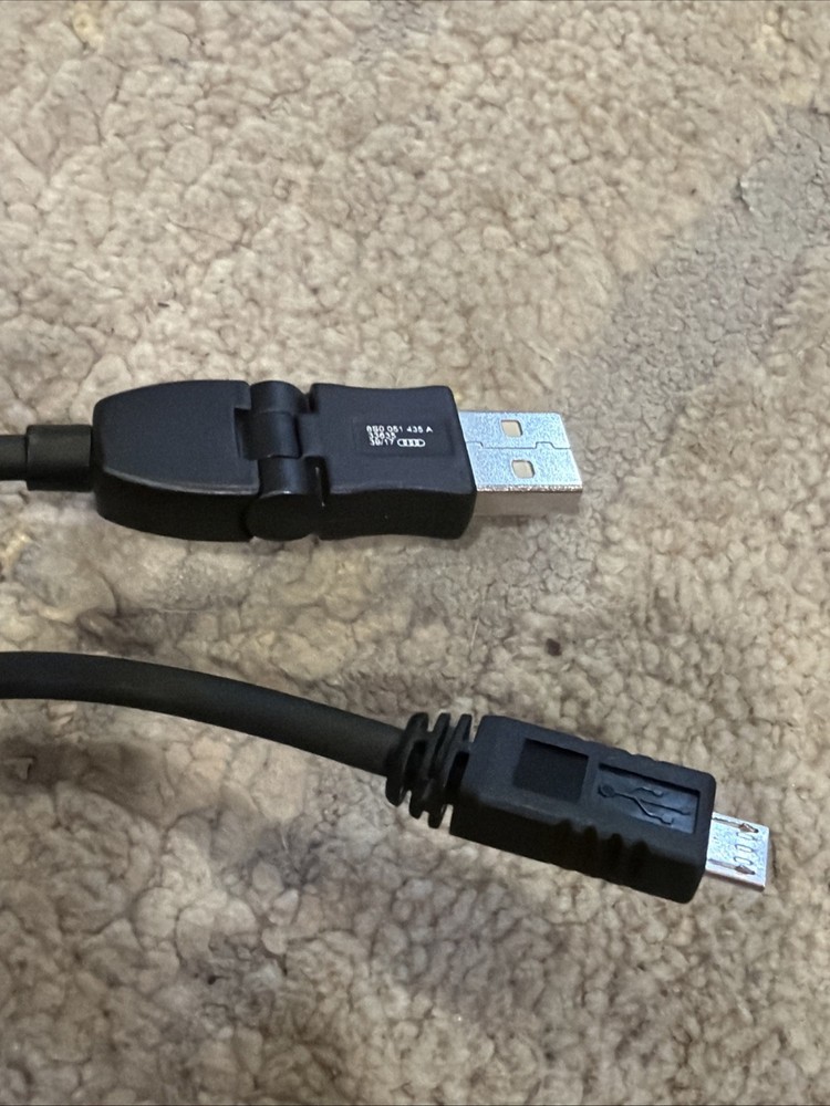 original Audi USB Adapter Cable For Android Micro-USB Auto Open Box