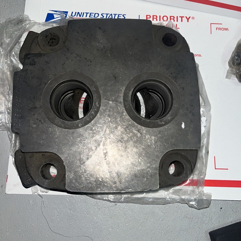 Hydrep compressor cylinder head