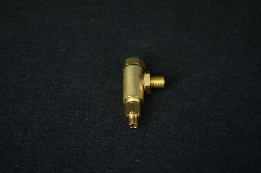 EngineXpert P6B Check Valve Flange Connector for 3mm Pipe - Brass