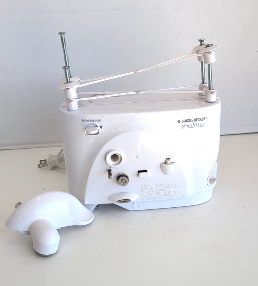 BLACK & DECKER Spacemaker Under Counter Can Opener White With Mounting Hardware