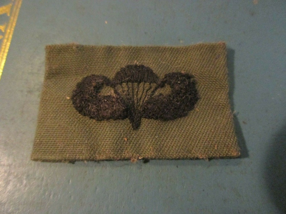 Militaria - Vitnage Jump Qual. Patch