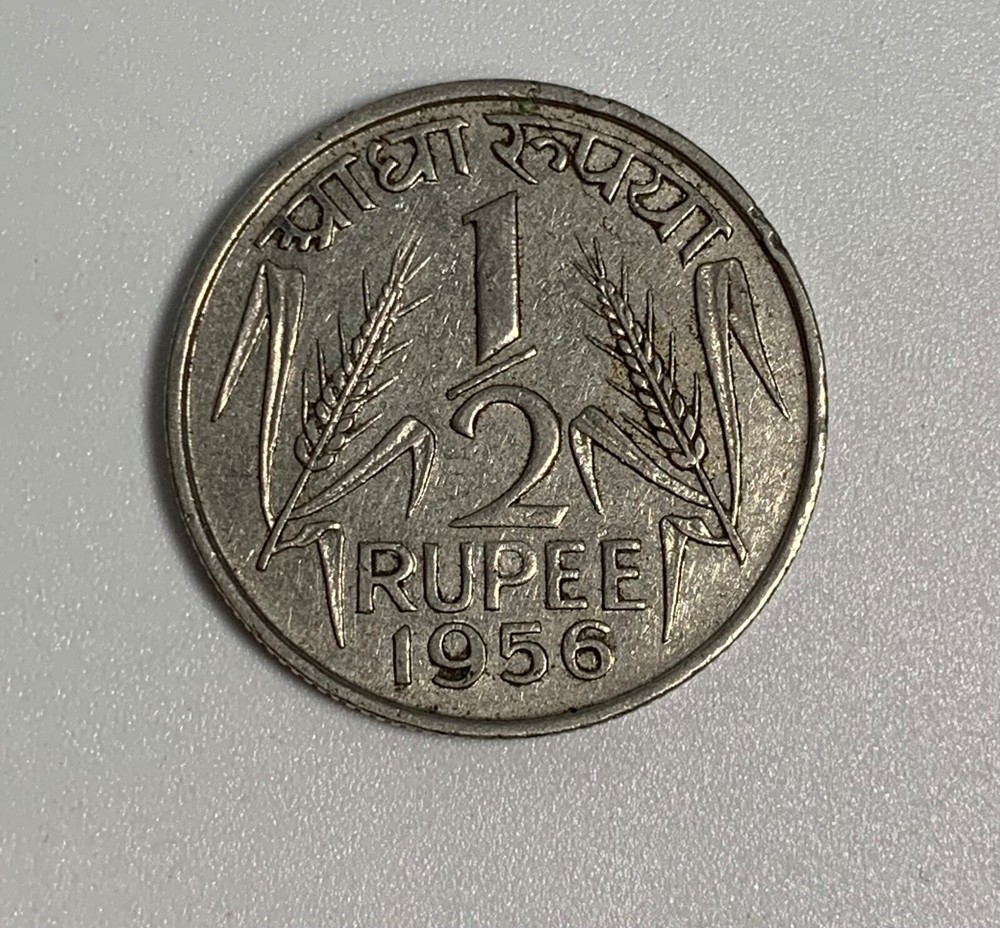 INDIA.  1/2  RUPEE, 1956.