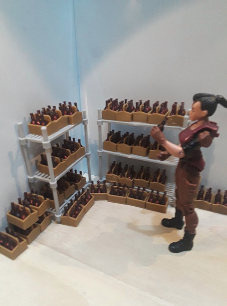 Sixpack of beer/soda (1:18 scale accessory)