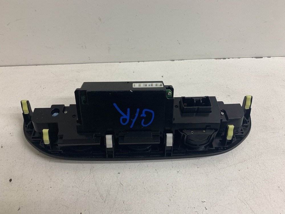 2002-2006 Camry LE NON-SECURITY Heater A/C Temperature Climate Switch Panel HVAC