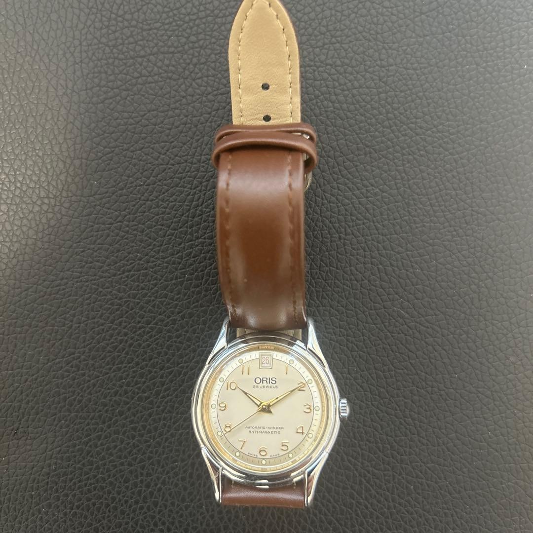 Oris Automatic Watch Timepiece Gold Dial Brown Leather Strap Vintage Style