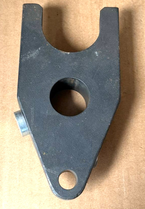 MAN Forcing Tool Clamp 80.99601-0216
