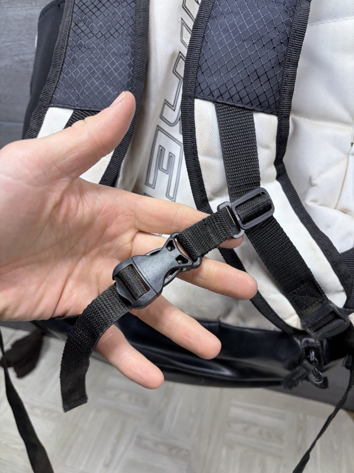 Miken MK7X Baseball Backpack Softball 4 Bat Sleeves Black White Slow pitch Large