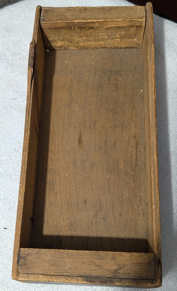 Vintage Swan socket chisel box only finger joints Seymore Conn