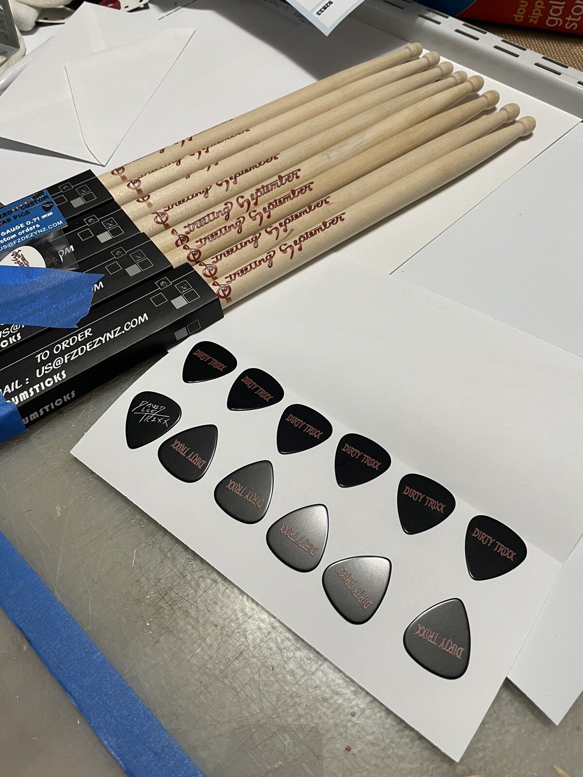 Guitar picks, Custom With Your Bands Name, Applied ( 12 Count ) FREE SHIPPING!