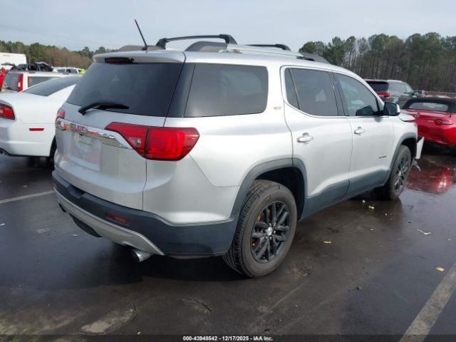 ACADIA 2018 Glove Box 4948730