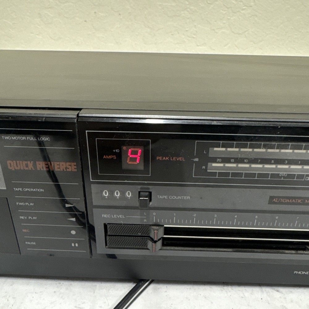 Sansui D-390R Stereo Casette Deck *UNTESTED*