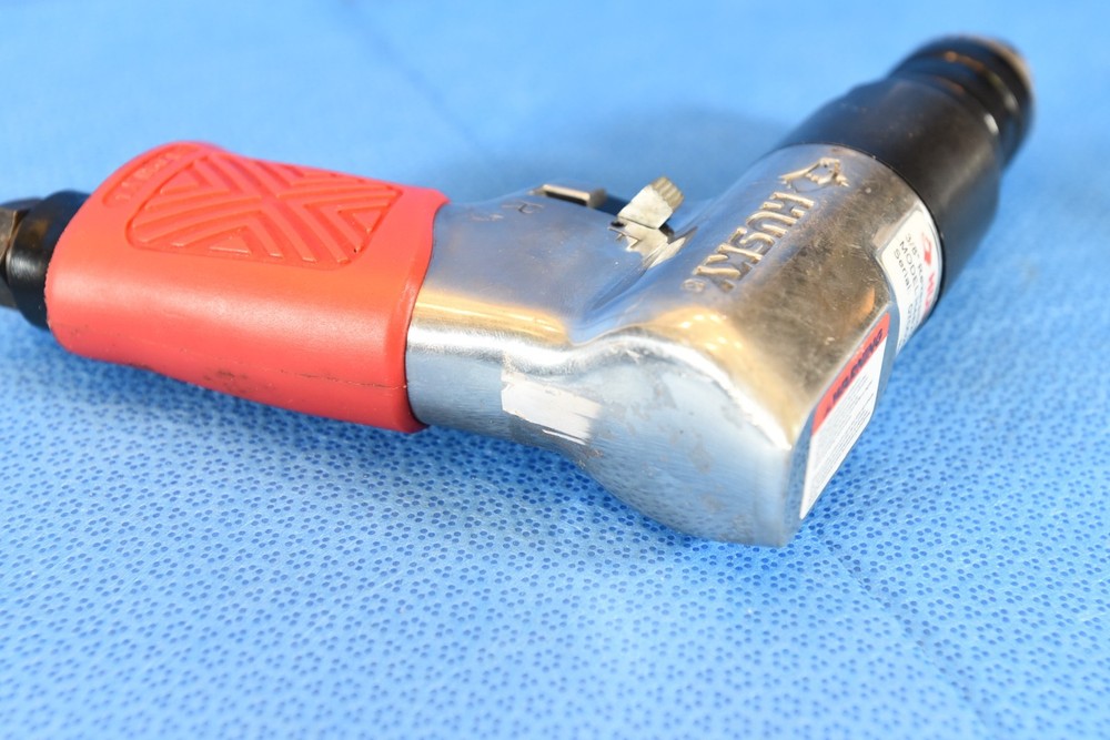Husky H4822 3/8" Reversable Air Drill