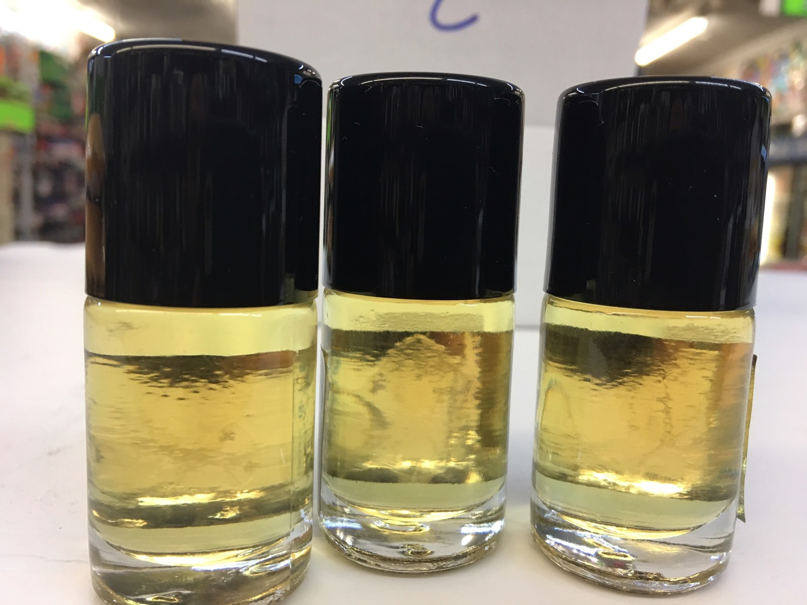 Egyptian Musk Body Oils Yellow 3 x 1/2 oz Bottles New with Box