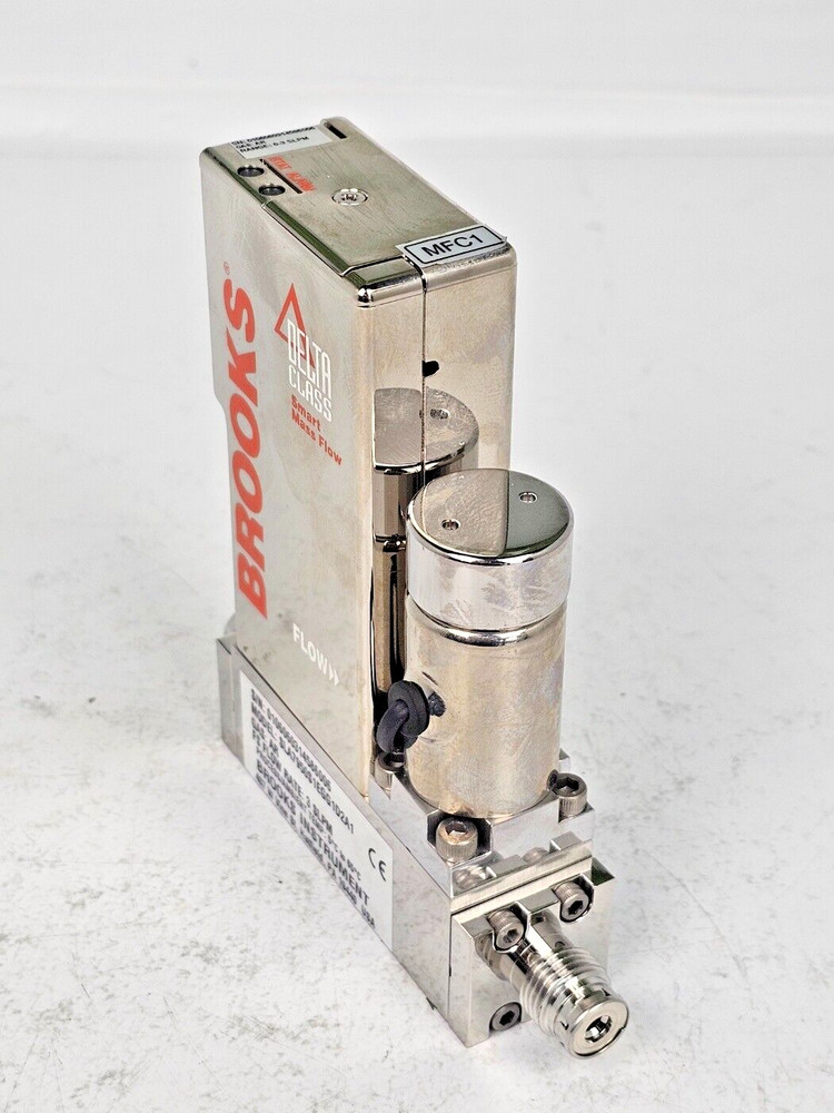 Brooks Instrument mass flow controller MFC SLA7950S1EGG1D2A1 AR 1 SLPM