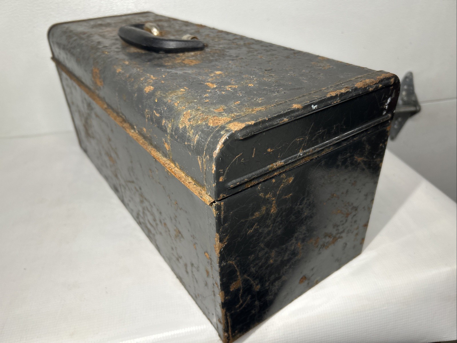 Vintage Sears Craftsman Gray Metal Tool Box Nice Patina 20”L x 8”W x 9"H w/Tray