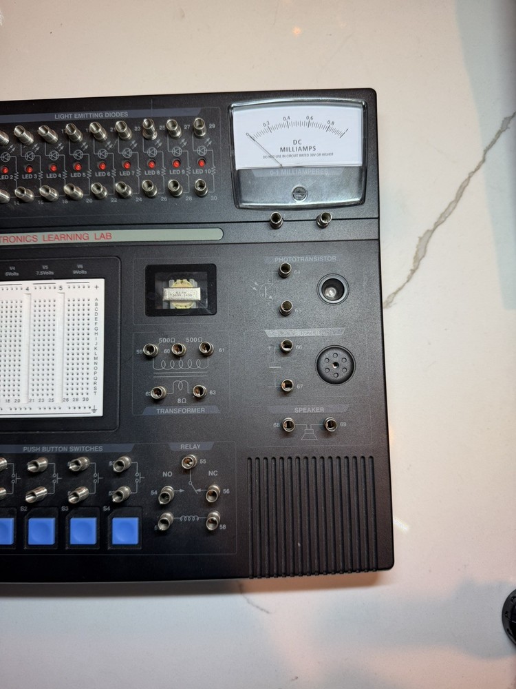 Radio Shack Electronics Learning Lab BOARD ONLY Model #2800055