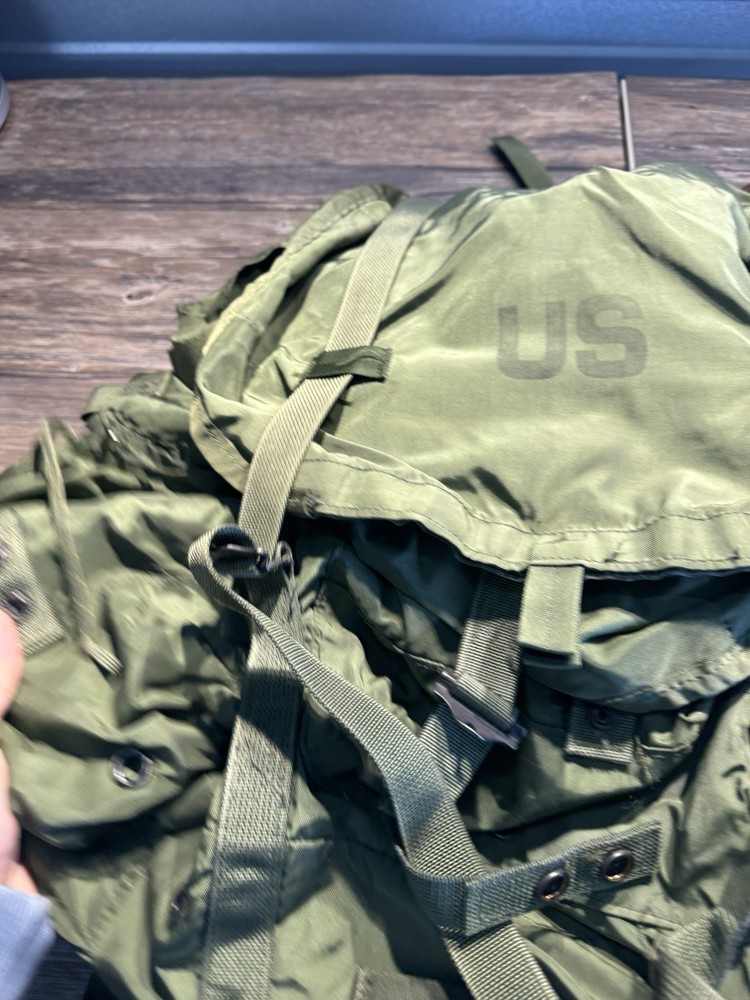 Field Pack Combat Nylon Large LC-1 Complete w/ Straps, and Frame