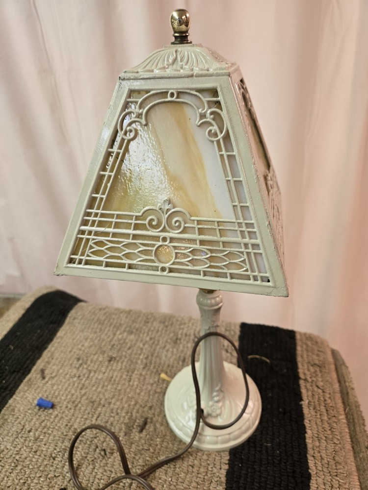 Vintage Sag Table Lamp