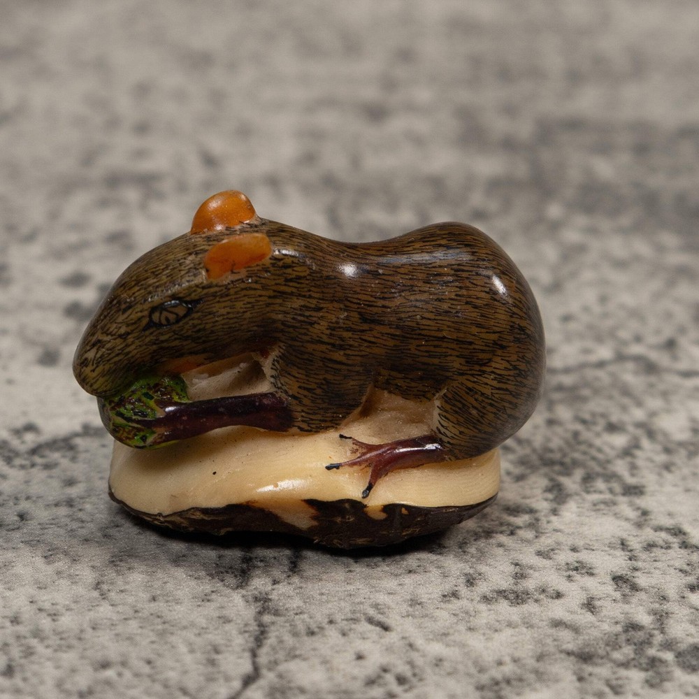 Neque Agouti Conejo Pintado Tagua Carving
