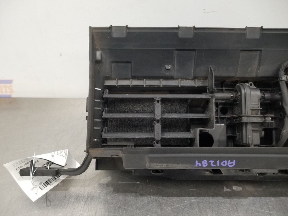 22 FORD BRONCO 2.3L LOWER AIR SHUTTER