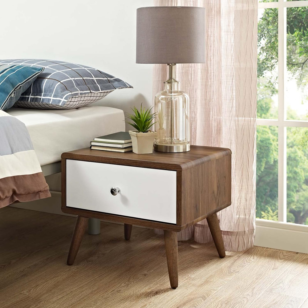 Walnut Mid-Century Modern Nightstand & Accent Table - Stylish & Versatile