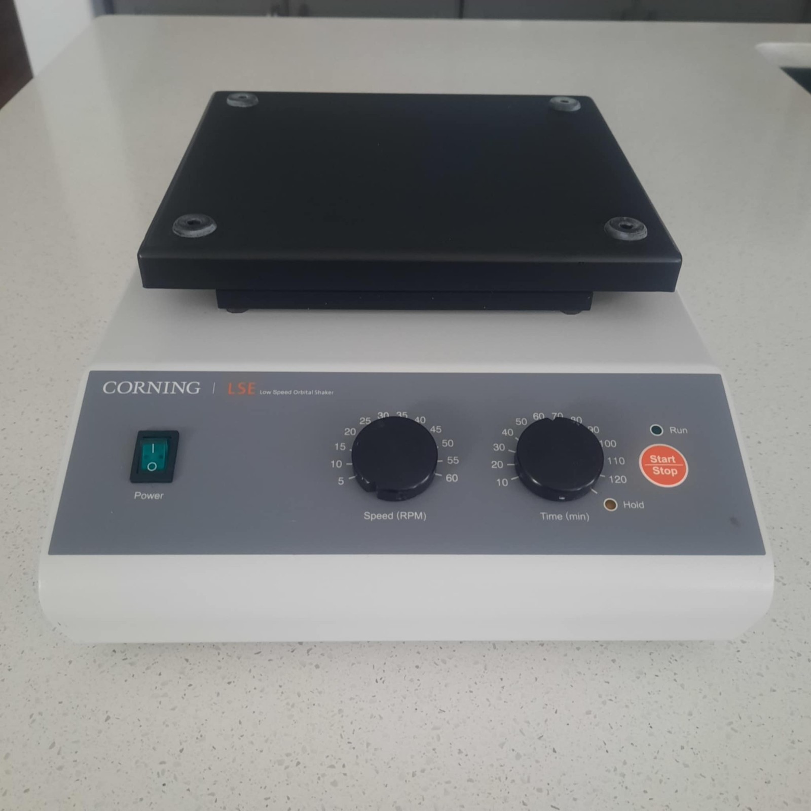 CORNING LSE Corning 6780-FP LOW SPEED ORBITAL SHAKER