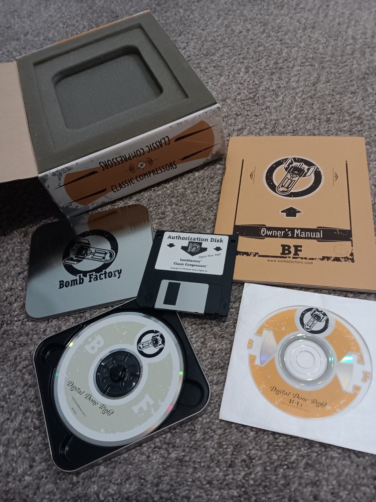 Bomb Factory Classic Compressors Software - LA-2A & 1176