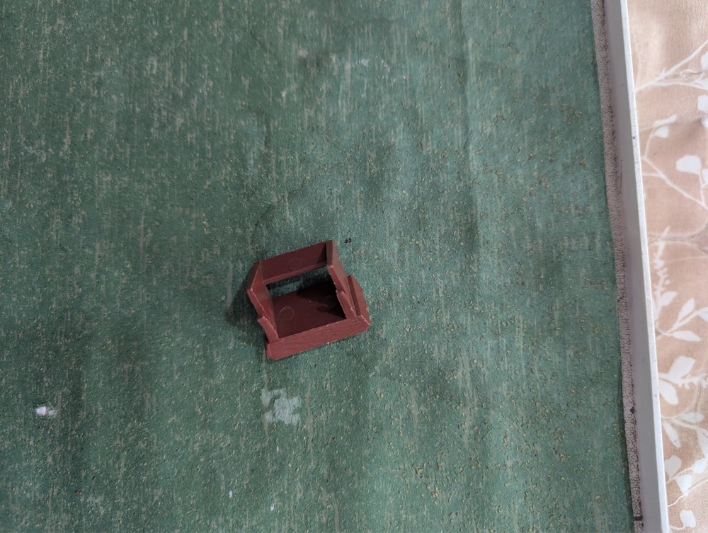 Marx Playset Wagon Seat Brown