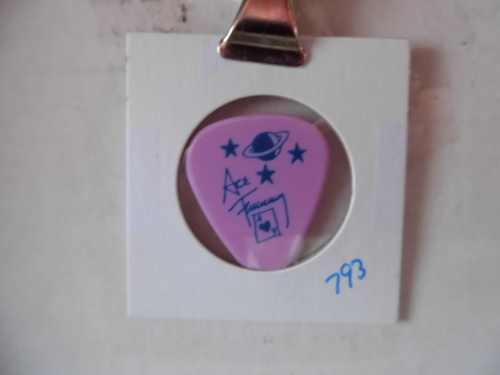 KISS "ACE FREHLEY" GUITAR PICK~INDIANNOPOLIS, IND 9/9/00~READ DESCRIPTION (8/8)