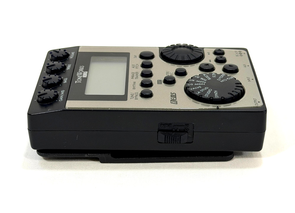 KORG Pandora PX4D Guitar Multi-Effect Processor with Clip
